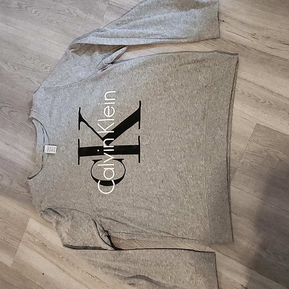 Calvin Klein sleepwear gray pullover size XL